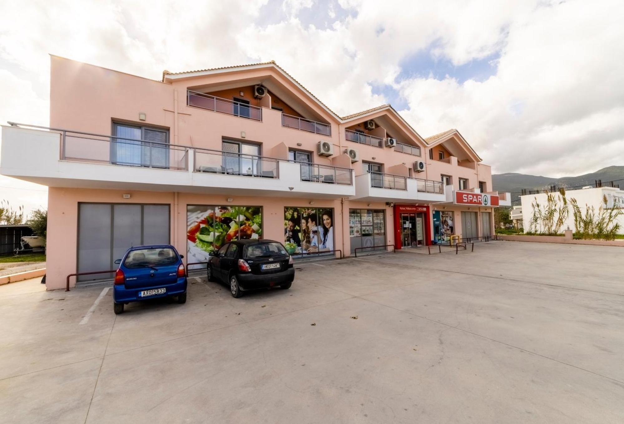 Gold Olive Suites Alykanas  Ngoại thất bức ảnh
